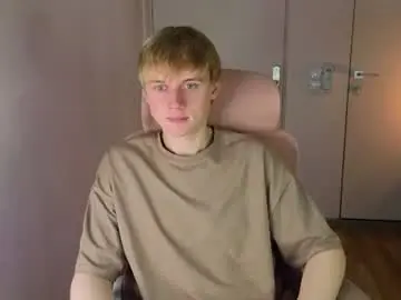 Chaturbate Live Porn of avenrey