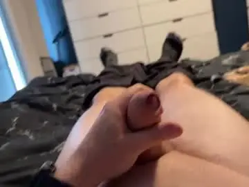 Chaturbate Live Sex Cam of mattcumshooter