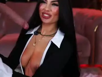 Chaturbate Sex Cam of ravennadarcy