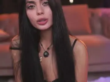 Chaturbate Sex Chat of ravennadarcy