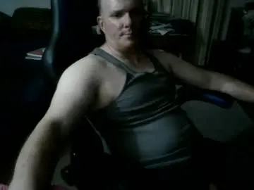 Chaturbate Watch Live Sex Cams of emsguy1