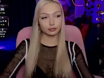 Chaturbate Live Sex Cam of linalirian