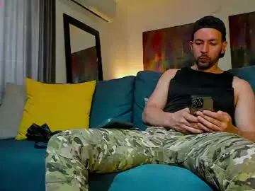 Chaturbate Adult Video Chat of tommy_raym0ndg