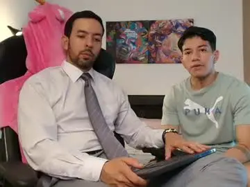 Chaturbate Watch Live Sex Cams of tommy_raym0ndg