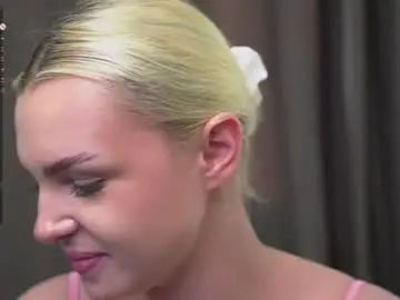 Chaturbate Sex Chat of vivid_girls