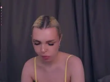 Chaturbate Best live sex cam show of vivid_girls