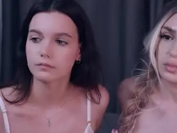 Chaturbate Best live sex cam show of vivid_girls