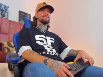 Chaturbate Free Porn Cam of alpha_master3
