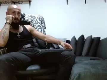 Chaturbate Watch Live Sex Cams of alphadominathor