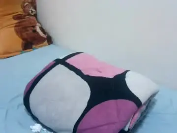 Chaturbate Free Porn Cam of darkcharm01