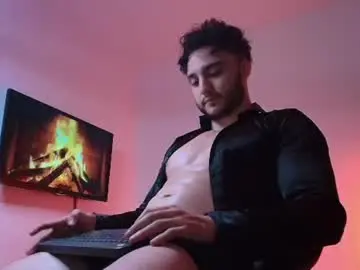 Chaturbate Watch Live Sex Cams of latinboyvip_