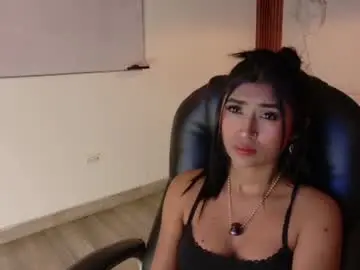 Chaturbate Live Sex of mia_hoot01