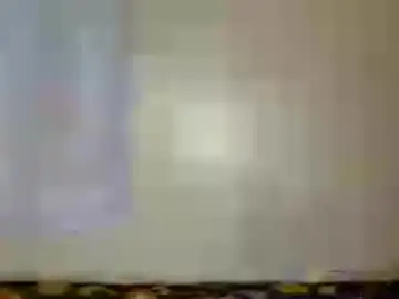 Chaturbate Live Sex Cam of petitevixenn