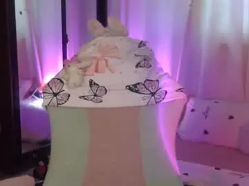 Chaturbate Best live sex cam show of queen_kur