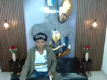 Chaturbate Nude Webcam of alessandroblack_