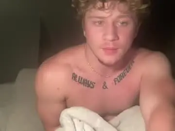 Chaturbate Free Porn Cam of bkigg24