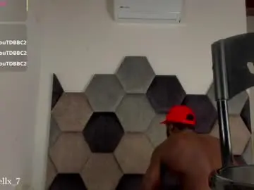 Chaturbate Sex Cam of latrellx7