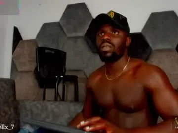 Chaturbate Nude Webcam of latrellx7