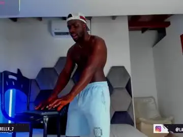 Chaturbate Best live sex cam show of latrellx7