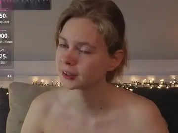 Chaturbate Live Porn of lyucy