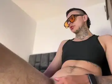 Chaturbate Adult Webcams of phillip_brownn