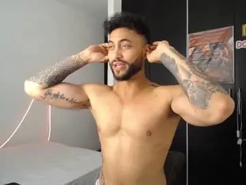 Chaturbate Free Porn Cam of claybrown_