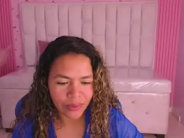 Chaturbate Live Sex of sharaa_s