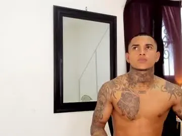 Chaturbate Free Live Porn of tyler_bell_