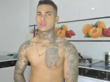 Chaturbate Live Sex of tyler_bell_
