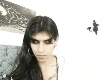 Chaturbate Adult Webcams of bella_poisonous