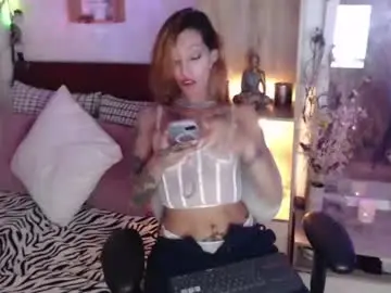 Chaturbate Live Sex Cam of lolis_sweet_submisive