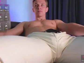 Chaturbate Nude Webcam of night_wwwolf