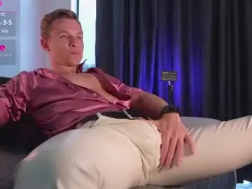 Chaturbate Free Porn Cam of night_wwwolf