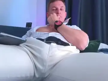 Chaturbate Live Sex of night_wwwolf