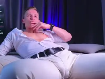 Chaturbate Nude Webcam of night_wwwolf
