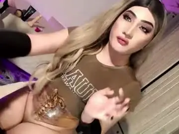Chaturbate Free Live Porn of slut_bigcock