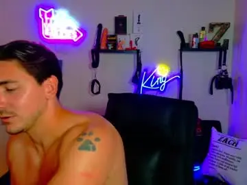 Chaturbate Free Porn Cam of zach_rhyder