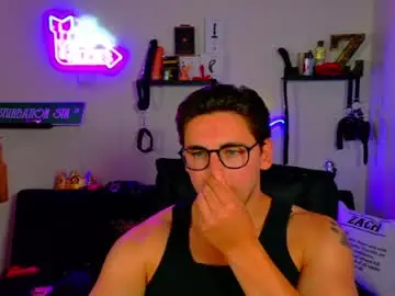 Chaturbate Sex Cam of zach_rhyder