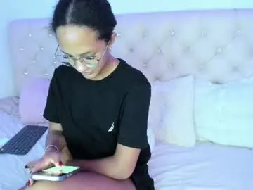 Chaturbate Live Sex Cam of ebonygoddes03