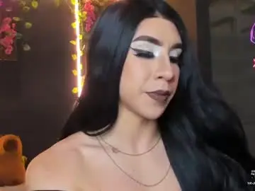 Chaturbate Free Porn Cam of alonehazel