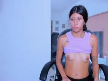 Chaturbate Nude Webcam of ariana_cri_x