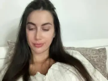 Chaturbate Nude Webcam of cute_kriss94