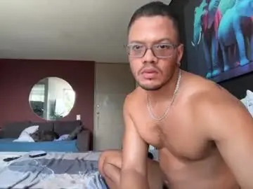 Chaturbate Free Live Porn of highlatin_guys