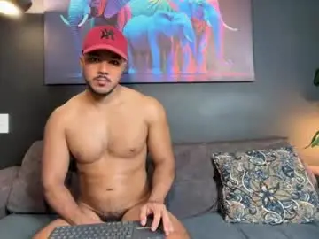 Chaturbate Best live sex cam show of highlatin_guys