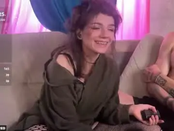 Chaturbate Live Porn of pocket_lovers