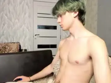 Chaturbate Watch Live Sex Cams of milkiwy