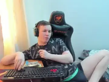 Chaturbate Best live sex cam show of iliaskrisloveee