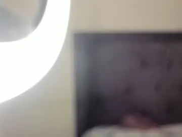 Chaturbate Live Sex of alana_77