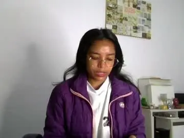 Chaturbate Live Sex of alia_lombardi