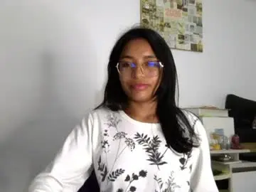 Chaturbate Nude Webcam of alia_lombardi